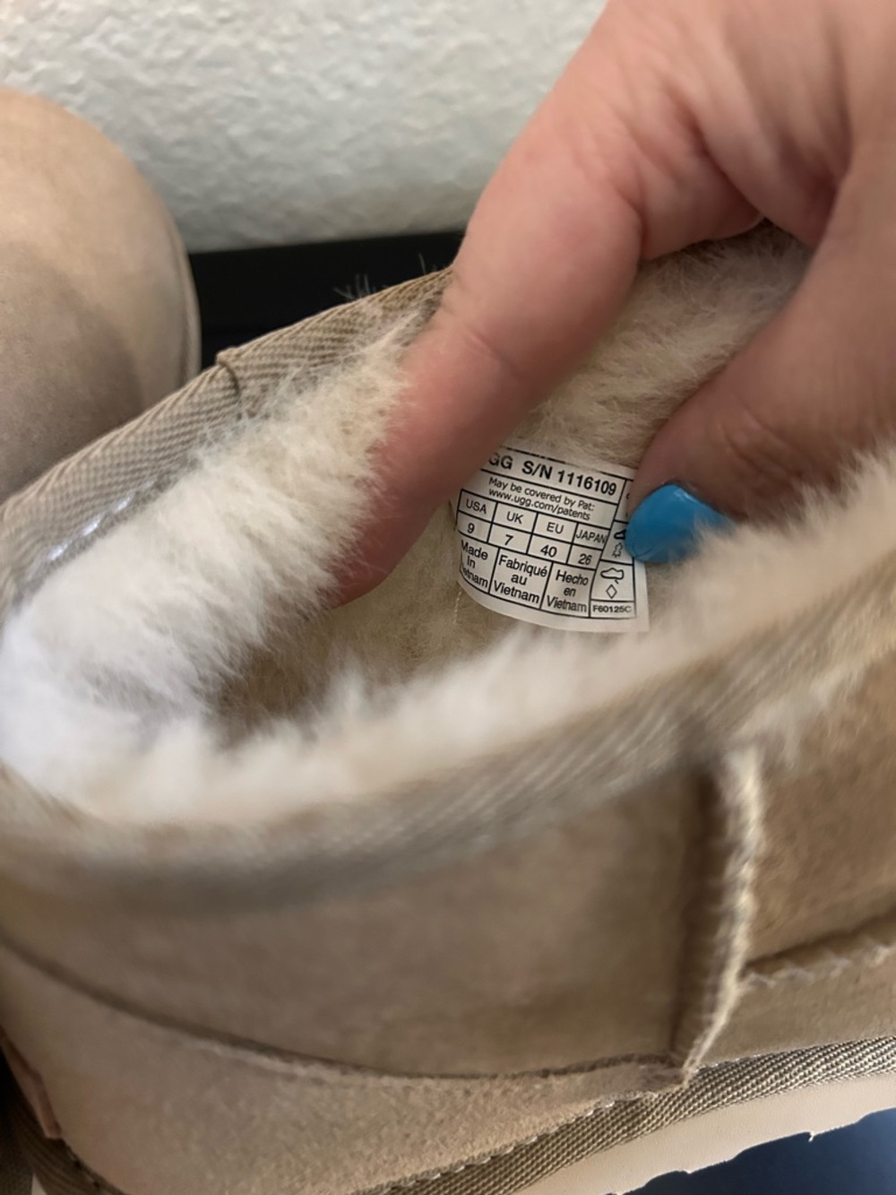 New Ugg Ultra Mini Boots Sand - Picture 5 of 5